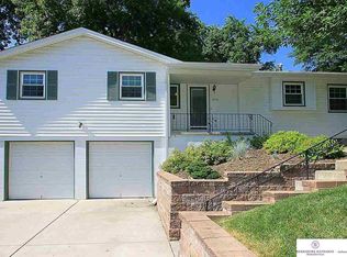 10914 Olin Ave, Omaha, NE 68144