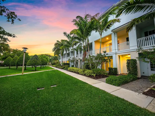 7085 Edison Place, Palm Beach Gardens, FL 33418