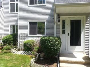6 Daisy Dr, Seymour, CT 06483