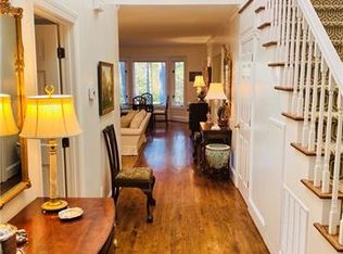 3 Bourne Ln, Asheville, NC 28803