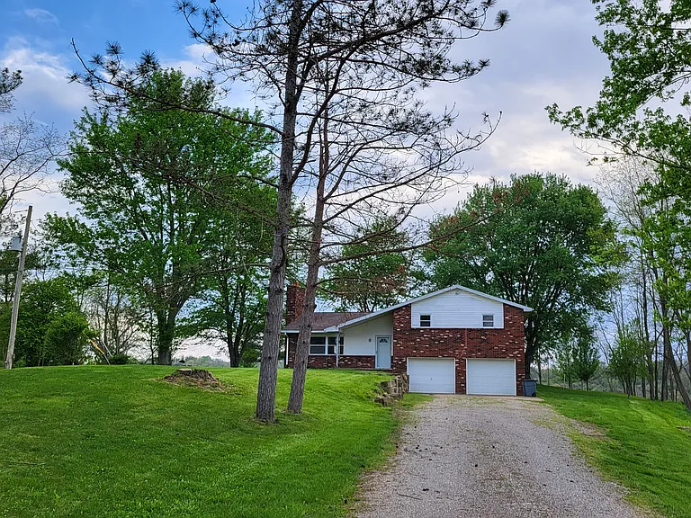 8627 N State Route 376 NW — Photo 1