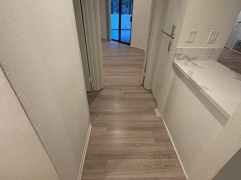 13112 Valleyheart Dr — Photo 21