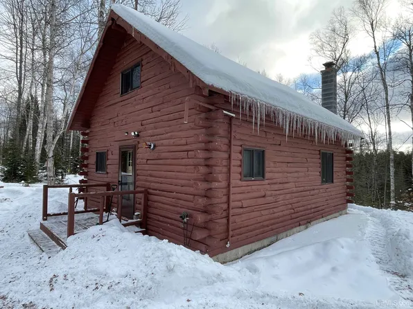 12237 33rd Rd, Rapid River, MI 49878