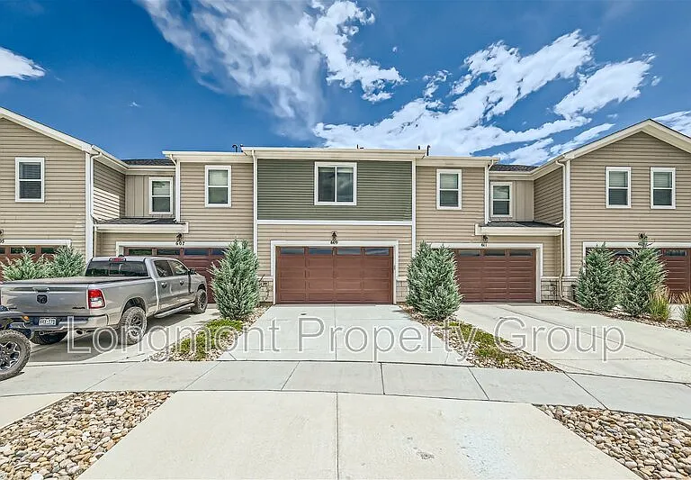 609 Stonebridge Dr — Photo 1