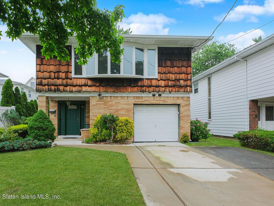1st image of 55 Dorothea Pl