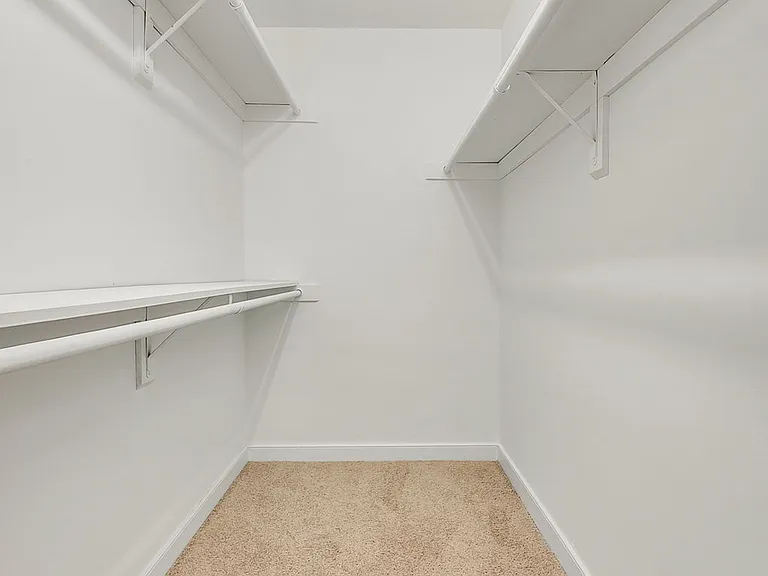 5700 Standing Oak Rd — Photo 20