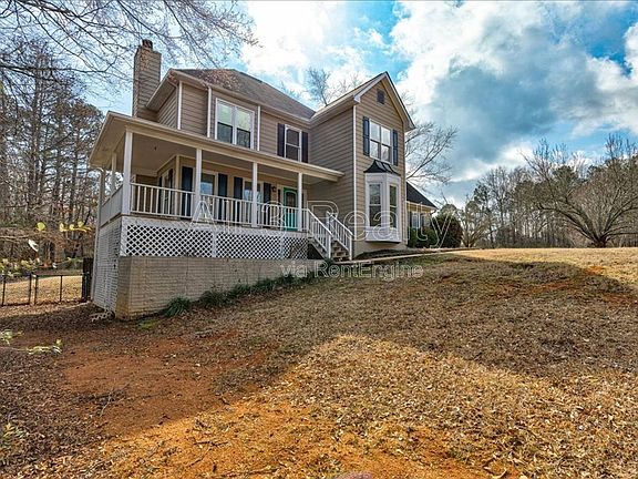 3rd image of 14 Stonemount Ct