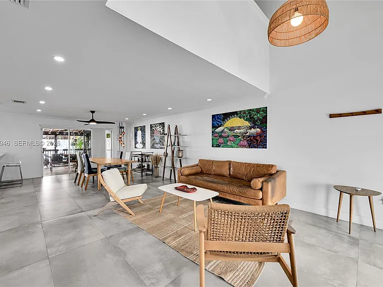 21150 NE 3rd Ave — Photo 5