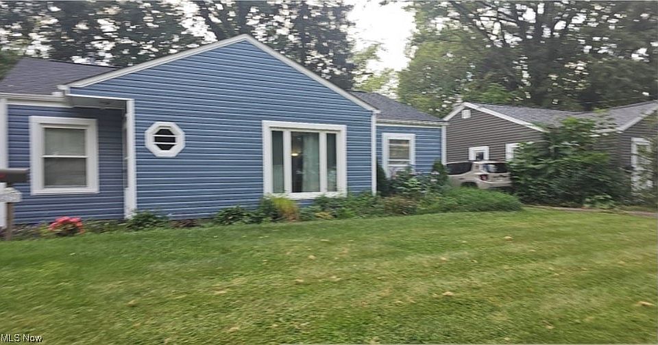 1st image of 2672 Fairland St