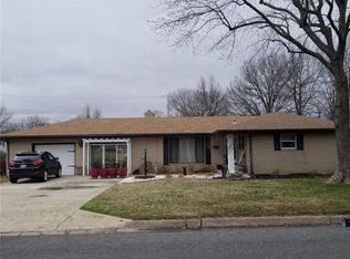 218 S Walnut St, Bethalto, IL