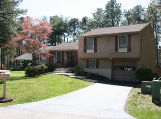 11 Adams Ct, Marlton, NJ 08053