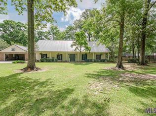 41113 Mel Ln, Gonzales, LA 70737