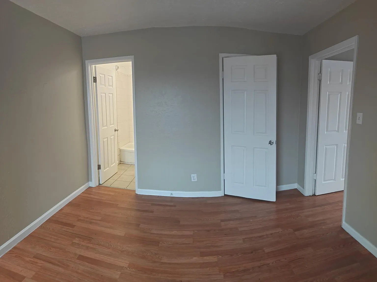 1 bed, 650 sqft, $1,699 — Photo 4