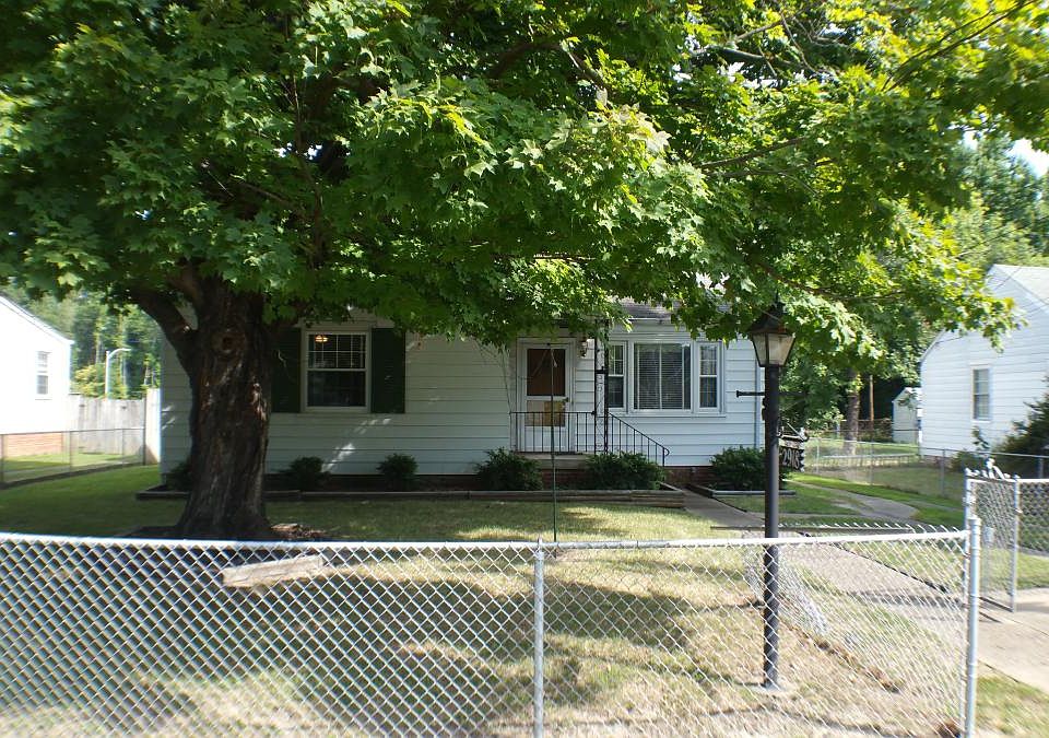 1st image of 2918 Lafayette Ave