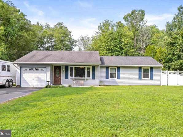 210 Archertown Rd, New Egypt, NJ 08533
