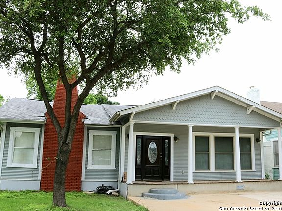 2nd image of 1637 W Magnolia Ave
