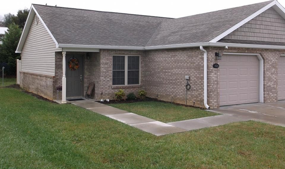 2nd image of 1168 Suncrest Dr #106