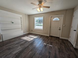 702 South Roche Street - 2, Knoxville, IA 50138