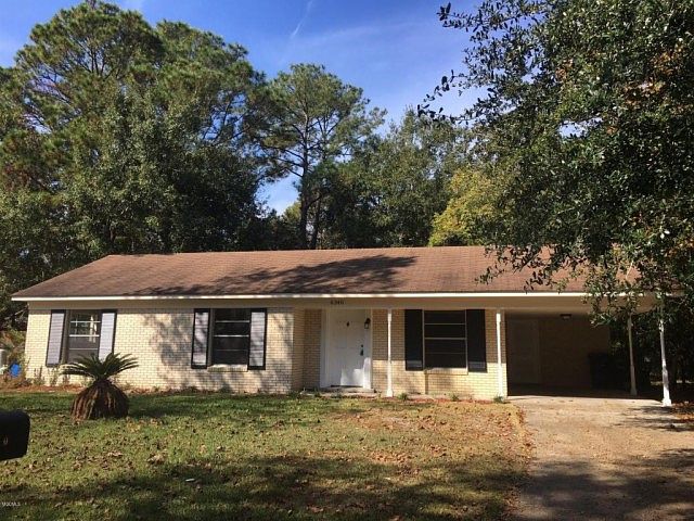 1st image of 6340 Chaucer Dr