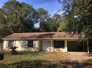 6340 Chaucer Dr, Ocean Springs, MS 39564