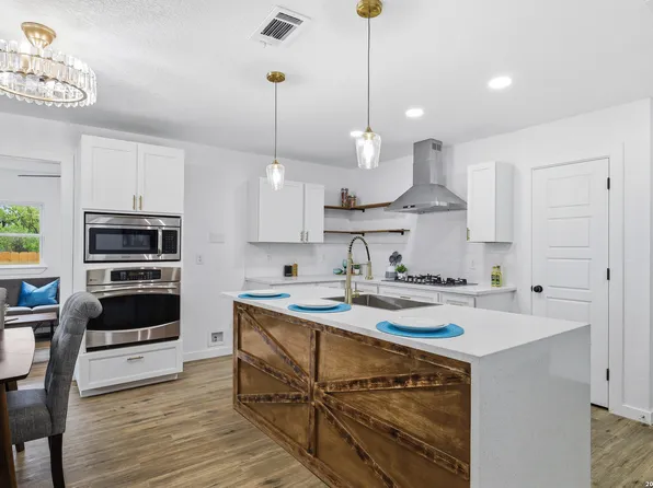 551 Merritt, San Antonio, TX 78227