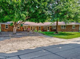1005 & 1007 North St, Guthrie Center, IA 50115