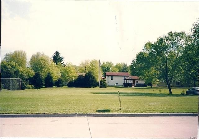 1st image of 1001 Star St