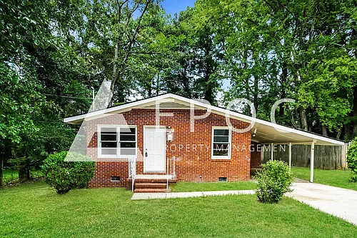 208 Stuart Ave Photo 1