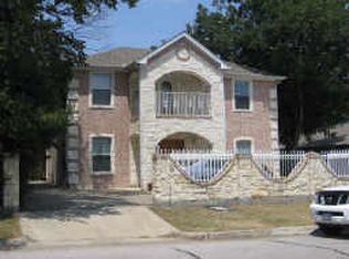 805 E Butler St, Fort Worth, TX 76110