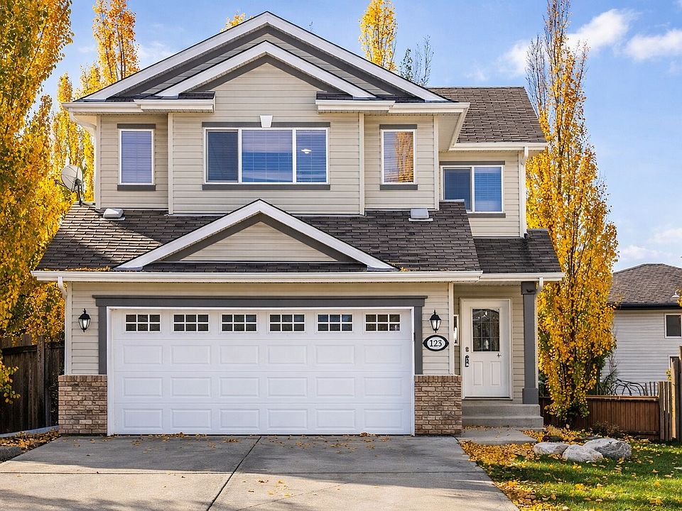 1st image of 123 Champlain Dr #1