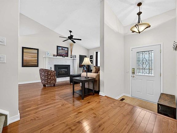 4th image of 91 N Hawkley Valley Rd NW