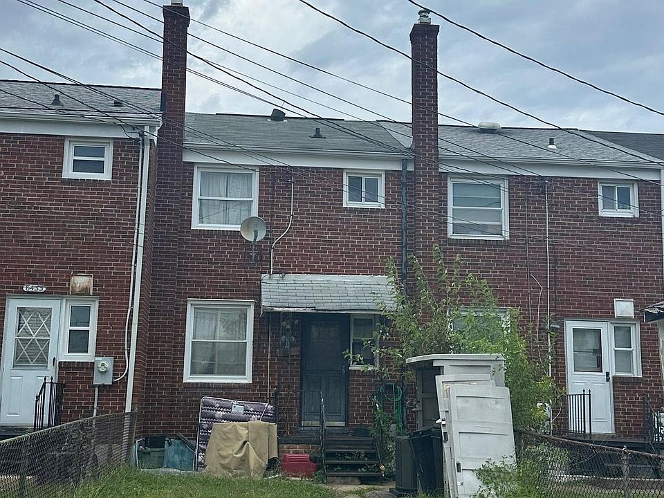 2nd image of 8435 Kavanagh Rd
