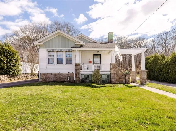 199 High St, Westerly, RI 02891