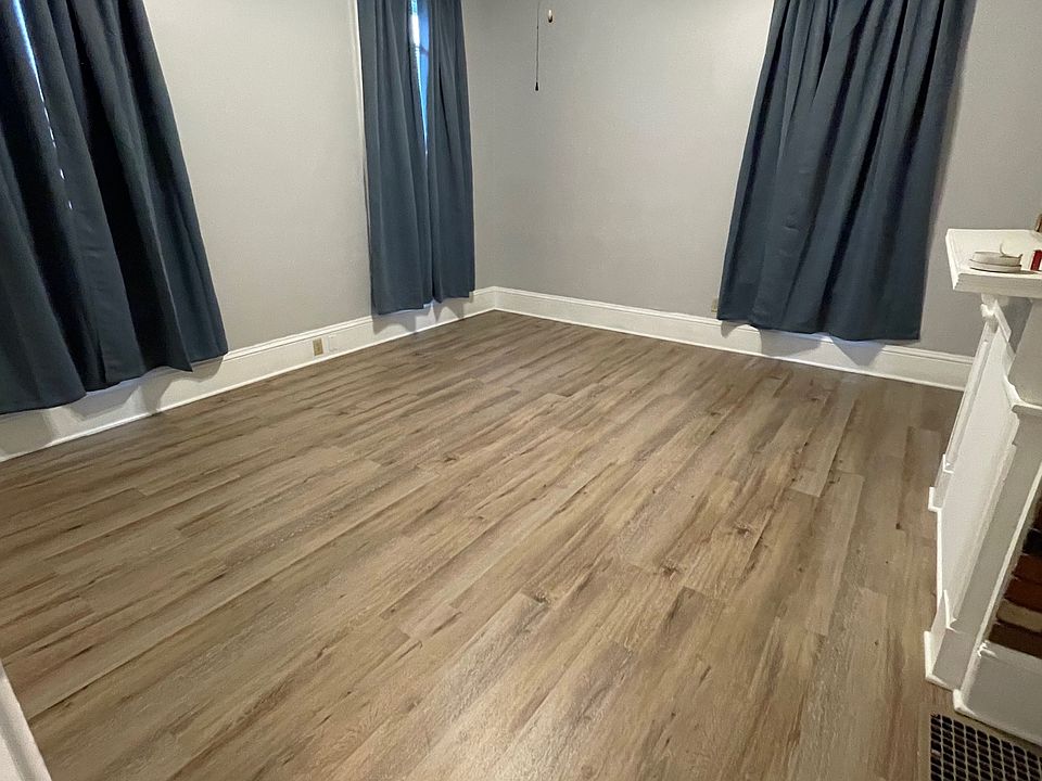 2nd image of 518 Crawford St #1