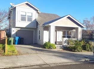 2800 Bay Village Ave, Santa Rosa, CA 95403