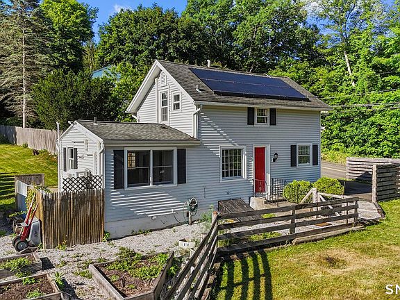 4th image of 259 Peck Hill Road