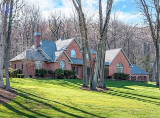 360 Winding Rdg, Southington, CT 06489