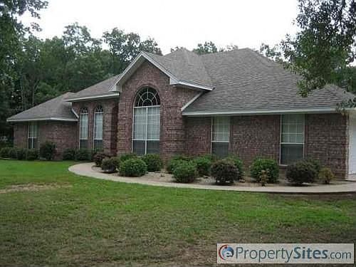 1st image of 125 Highland Woods