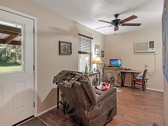 5th image of 411 County Road 4213