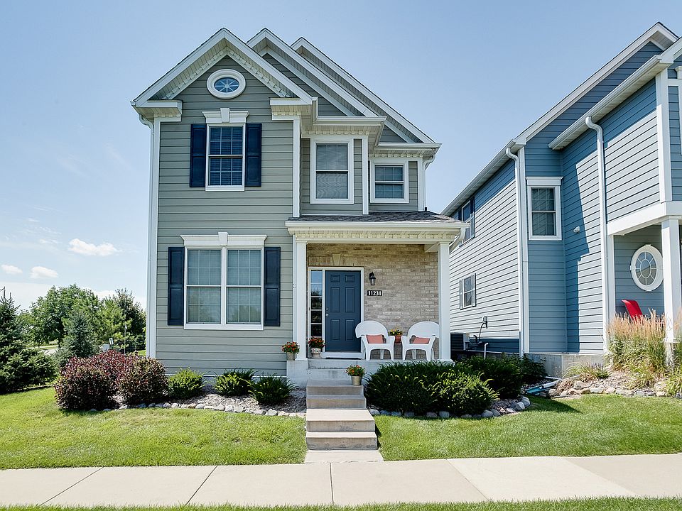 11231 Beechwood Ln, Woodbury, MN 55129 Zillow
