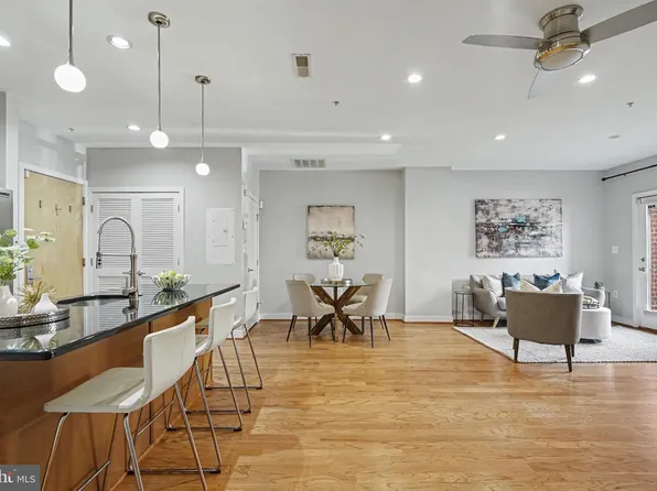 181 E Reed Ave APT 109, Alexandria, VA 22305