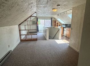 1166B Oneida St, State College, PA 16801