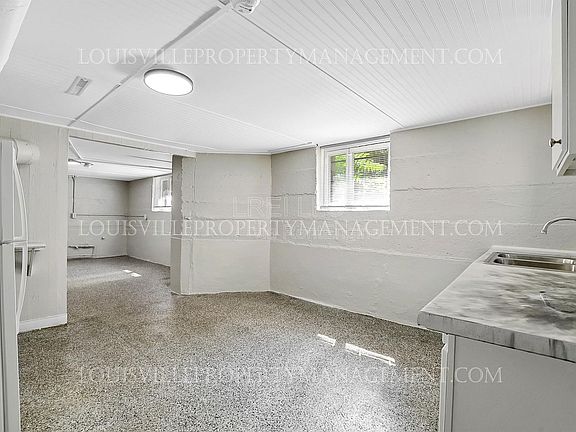 5th image of 319 W Lee St #4