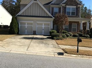 2375 Village Green Dr, Fairburn, GA 30213