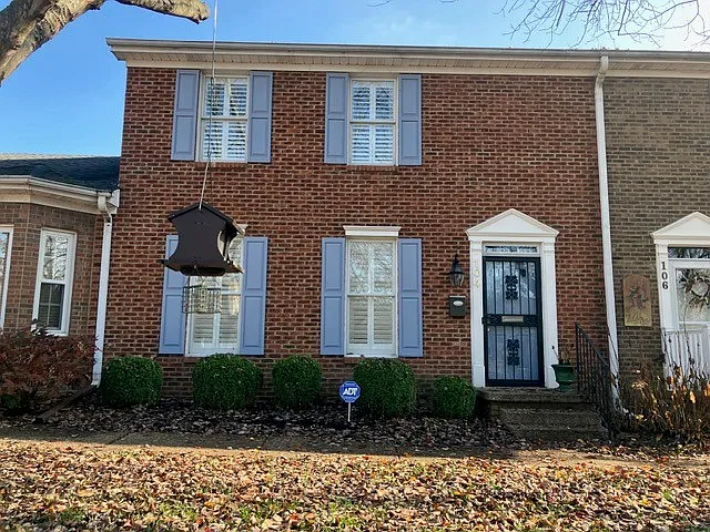 Building Photo - 106 Savannah Way