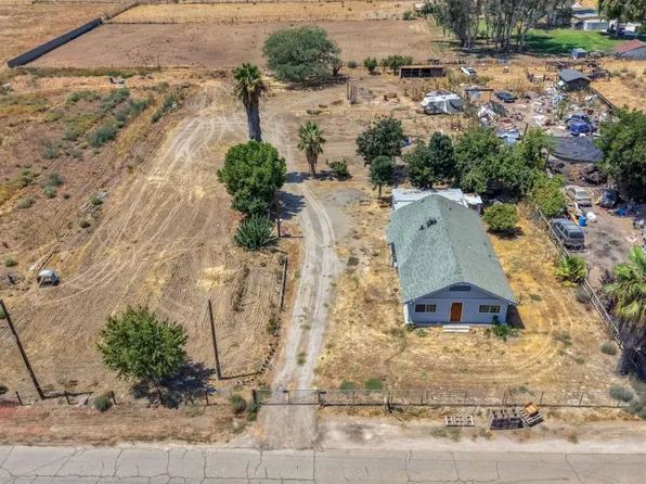 6071 S Clara Ave, Fresno, CA 93706