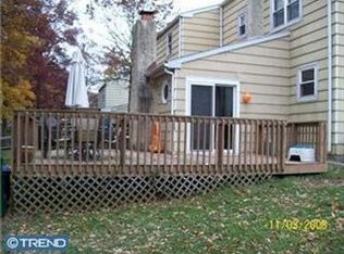 2884 Washington Ln, Hatfield, PA 19440