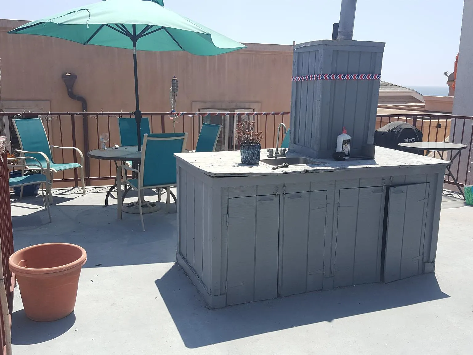 2 bed, 1050 sqft, $4,250 — Photo 3
