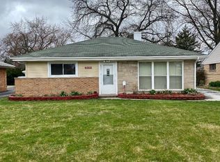 15460 Champlain St, South Holland, IL 60473