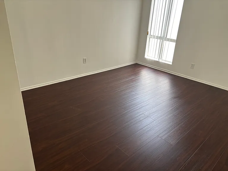1428 Kelton Ave #302 — Photo 8